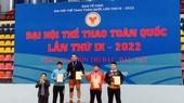 Hà Văn Hiếu giành chiến thắng tuyệt đối hạng siêu nặng 125kg tại Đại hội thể thao toàn quốc năm nay. Ảnh: N.CƯƠNG