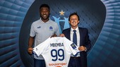 Mbemba gia nhập Marseille