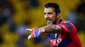 Buffon vẫn bền bỉ tại Parma