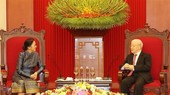Vietnam always gives highest priority to relations with Laos: Party chief