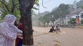Heavy rains inundate thousands of houses in Quy Nhon City