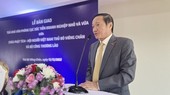 Vietnamese Assoc. in Vientiane funds new building of Lao Dept. of SME Promotion