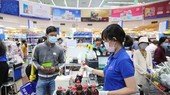 Many supermarkets in HCMC are in need of essential goods to serve the high demand of residents in the city during the social distance time. (Photo: Co.opmart Fanpage)