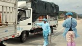 China suspends goods import via border gates in Mong Cai City