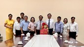 Vice Chairman of the Standing Committee of PEB Le Hong Son visited VUSTA. (Photo: SGGP)