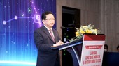Nguyen Duc Hien, Deputy Head of the Central Economic Commission, is delivering his speech in the event (Photo: SGGP).