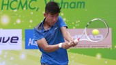 Văn Phương xuất sắc loạt vào tứ kết đơn nam. Ảnh: Nhật Anh