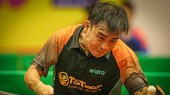 Với lối chơ máu lửa tay vợt Tuấn Quỳnh liên tục nhận được tràn vỗ tay từ khán đài. Ảnh: Dũng Phương