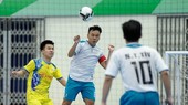 Đà Nẵng (áo vàng) vươn lên cùng Sahako dẫn đầu BXH sau vòng 4