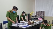 Công an TP Đà Nẵng thực hiện khám xét nơi làm việc