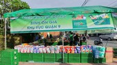 Co.op Food tổ chức bán hàng lưu động bình ổn giá