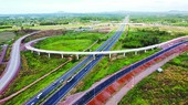 Nhộn nhịp trên đại công trường cao tốc Bắc-Nam