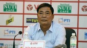 Ông Trần Mạnh Hùng dưới những năm cuối làm Chủ tịch CLB Hải Phòng dính những bê bối. Ảnh: ANH TRẦN