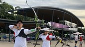 Hai cung thủ Phi Vũ và Ánh Nguyệt từng dự Olympic Tokyo 2020. ẢNH: THU SÂM