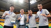 Bầu Tú cùng 2 ngoại binh chất lượng đã giúp Thái Sơn Nam giành huy chương đồng cúp châu Á năm 2019. ẢNH: ANH TRẦN