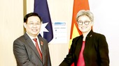 Chủ tịch Quốc hội Vương Đình Huệ tiếp Bộ trưởng Bộ Ngoại giao Australia Penny Wong