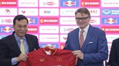 Vì sao HLV Troussier đặt tham vọng World Cup?