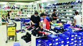 Phải tự làm mới, thay vì tìm 'kẽ hở' trong cuộc đua thu hút FDI