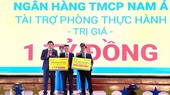 Nam A Bank đưa công nghệ ngân hàng hiện đại 4.0 đến sinh viên TPHCM