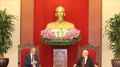 党中央总书记阮富仲会见澳大利亚总理安东尼·阿尔巴尼斯。图自越通社