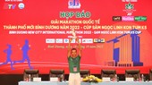 BTC giới thiệu mẫu cúp cho nhà vô địch