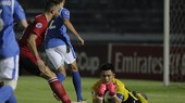 Hàng phòng ngự Than Quảng Ninh đã có trận đấu đầy vất vả. Ảnh: AFC