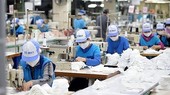Pandemic-hit businesses are expected to continue benefit from more support measures (Photo: VNA)