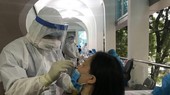 Unvaccinated people who return to their homelands have to take a mandatory 14-day quarantine. (Photo: SGGP)