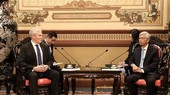 Vice Chairman of the HCMC People’s Committee Vo Van Hoan (R) and Nova Scotia’s Minister of Fisheries and Aquaculture Steve Craig (Source: VNA)