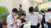 Hơn 96.000 thí sinh bước vào môn thi đầu tiên của kỳ thi tuyển sinh lớp 10