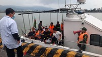 Cứu hộ phượt thủ rơi xuống hố sâu, bị thương nặng ở đèo Hải Vân