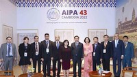 Top legislator meets parliamentary leaders of Singapore, Azerbaijan, Belarus