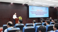 Ông Phùng Đức Tiến, Thứ trưởng Bộ NN-PTNT, Phó Trưởng Ban Chỉ đạo quốc gia về chống khai thác IUU phát biểu tại hội nghị