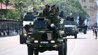 2月4日,斯里兰卡士兵在首都可伦坡参加阅兵仪式,庆祝斯里兰卡独立75周年。(图:互联网)