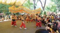 Đón hàng trăm ngàn khách quốc tế du xuân