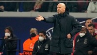 HLV Erik ten Hag không phàn nàn về lịch thi đấu dù Man.United đang chơi ở 4 giải.
