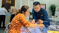 Chênh lệch giá mua và bán chỉ còn 800.000 đồng/lượng. Ảnh: HẠNH NHUNG