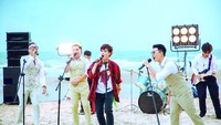 Võ Việt Phương biểu diễn cùng nhóm MTV