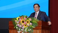 Thủ tướng Phạm Minh Chính: Vì sao miền Trung là "mặt tiền" biển của cả nước nhưng chưa phát triển?