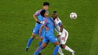 Ấn Độ - UAE 0-2: Mubarak, Mabkhout lập công, UAE rộng cửa đi tiếp