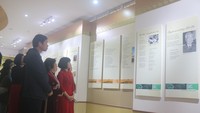 Khai mạc triển lãm "Theo dấu chân Đại tướng Võ Nguyên Giáp"