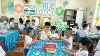 TPHCM: Đề xuất hỗ trợ 100% lương cơ sở cho giáo viên tiểu học mới ra trường