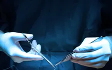 Vụ bệnh nhân bị nhồi máu não khi đi hút mỡ: Phát hiện phòng khám có nhiều vi phạm 