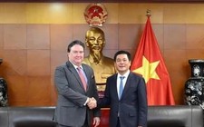 Vietnam, US step up negotiations on economic, trade issues