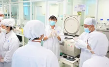 GS-TS Nguyễn Thị Thanh Mai, Giám đốc ĐHQG TPHCM báo cáo tại hội nghị