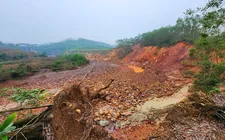 Lo sạt lở đất đồi hạ du khu vực Dốc Miếu