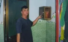 Đối tượng Trần Ngọc Anh Tuấn trộm số tiền, vàng trị giá 600 triệu đồng của mẹ vợ