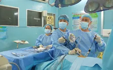 Một ca phẫu thuật tại Bệnh viện Bình Dân