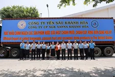 Công ty Sanna Khánh Hòa xuất khẩu lô hàng nước giải khát đầu tiên sang Hoa Kỳ. 
