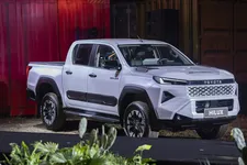 Toyota ra mắt mẫu xe bán tải hoàn toàn mới